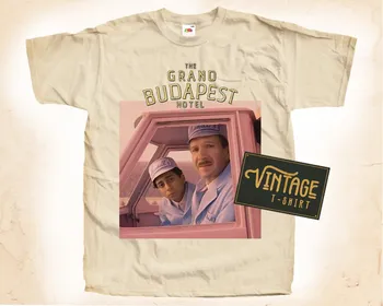 Тениска Gand Budapest V1 Реколта мъжка тениска с естествен цвят, с цифрово принтом DTG РАЗМЕРИ S M L XL 2XL 3XL 4XL 5XL